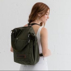 TIMBUK2 Bucket Convertible Shoulder Bag Tote Backpack Army Green OS